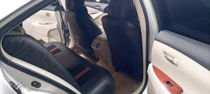 A picture of 2009 LEXUS ES350