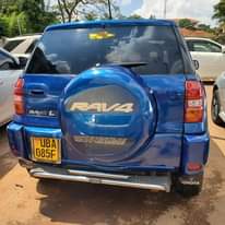 A picture of RAV4 2003 22M