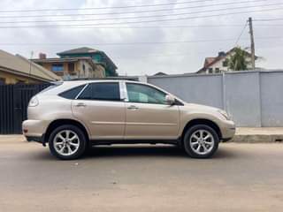 A picture of Lexus RX350 2009