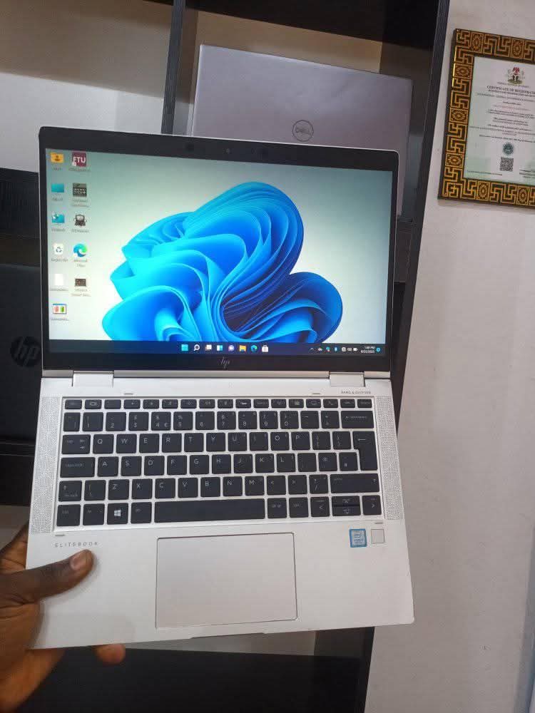 A picture of HP Elitebook 1030 G4