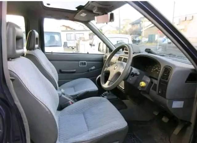 A picture of Vehicle Type Suzuki mini bus TRANSMISSION manual Location Lagos State