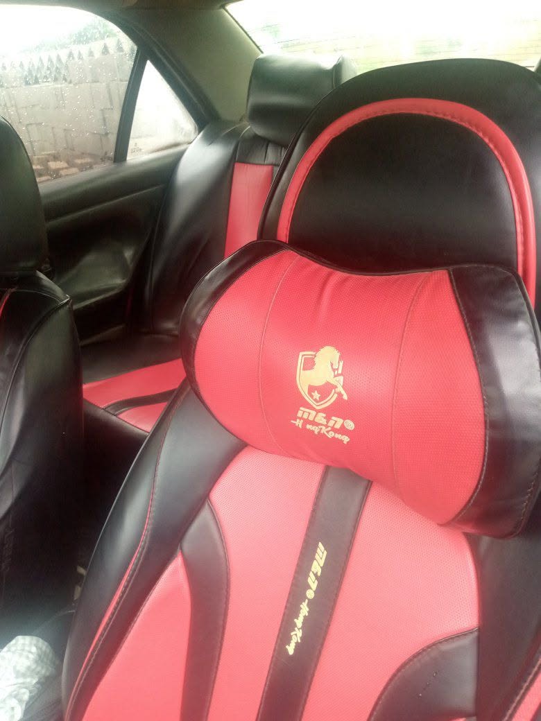 A picture of Peugeot 406