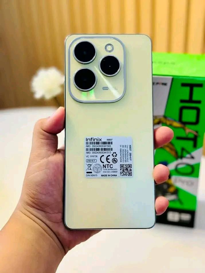 A picture of INFINIX HOT 40 PRO BRAND NEW BOXED PACK SMARTPHONE WITH