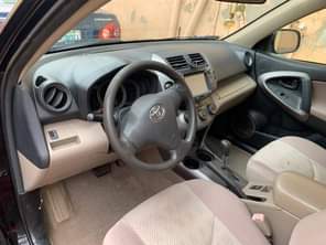 A picture of Super clean 2009 Toyota RAV4 Tokumbo standard 4 Plugs Belgium