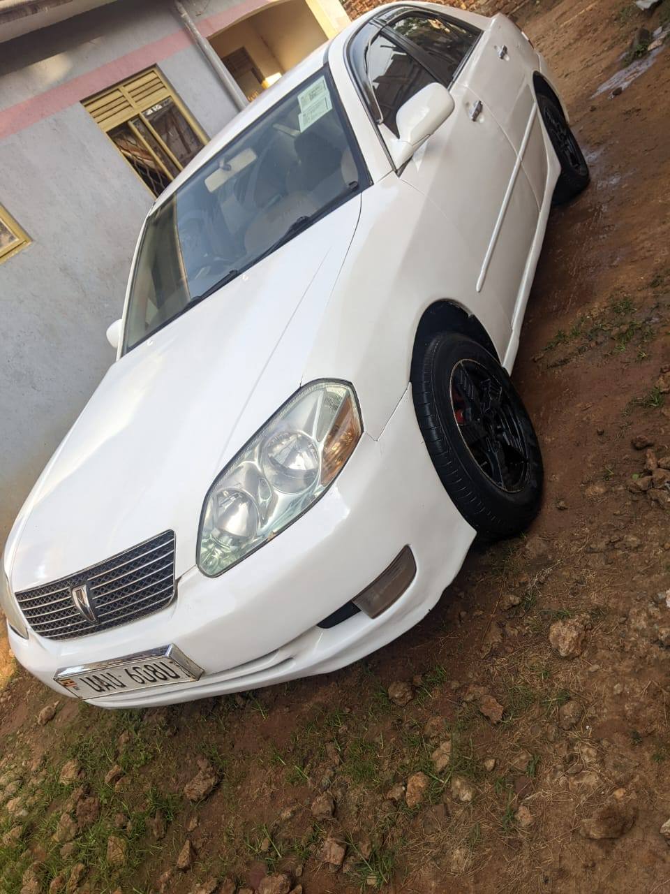 A picture of TOYOTA MARK 11 GRAND
