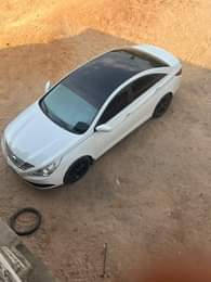A picture of SUPER CLEAN HYUNDAI SONATA FIRST BODY SOUND ENGINE SMOOTH GEAR