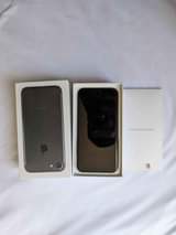 A picture of Iphone 7 plain 32gb used open box