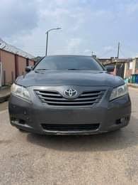 A picture of Toyota camry 08 Just 5 4 den 100k settlement Serous
