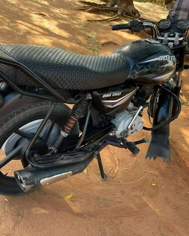 A picture of Boxer BM 150 gia5 new model inauzwa mbagala zakhem