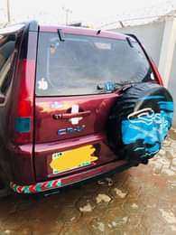 A picture of Honda crv 08 1.6m negotiable Engine Gear A c working