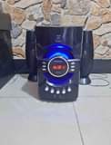 A picture of Feni na sabwoofer