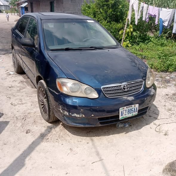 A picture of 2004 Toyota Corolla