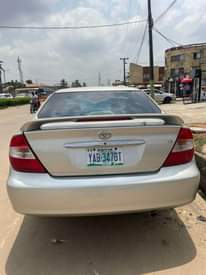 A picture of 2004 Toyota Camry