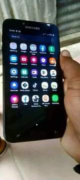 samsung j4