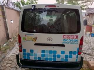 A picture of Toyota Hiace bus