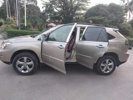 A picture of Lexus rx350 2008 model Power boot functioning Basic option Flashed