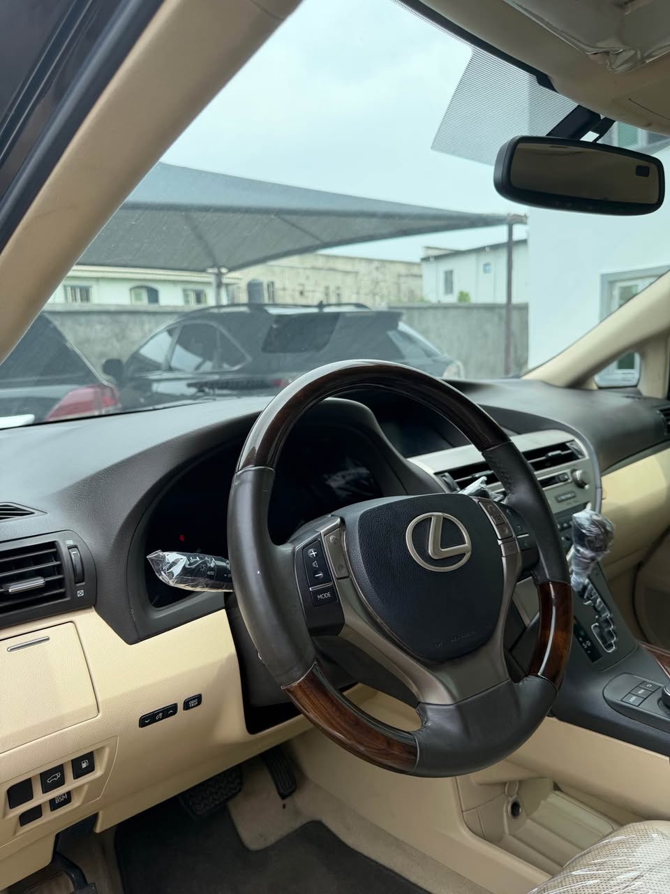 A picture of Foreign Used 2014 Lexus Rx 350