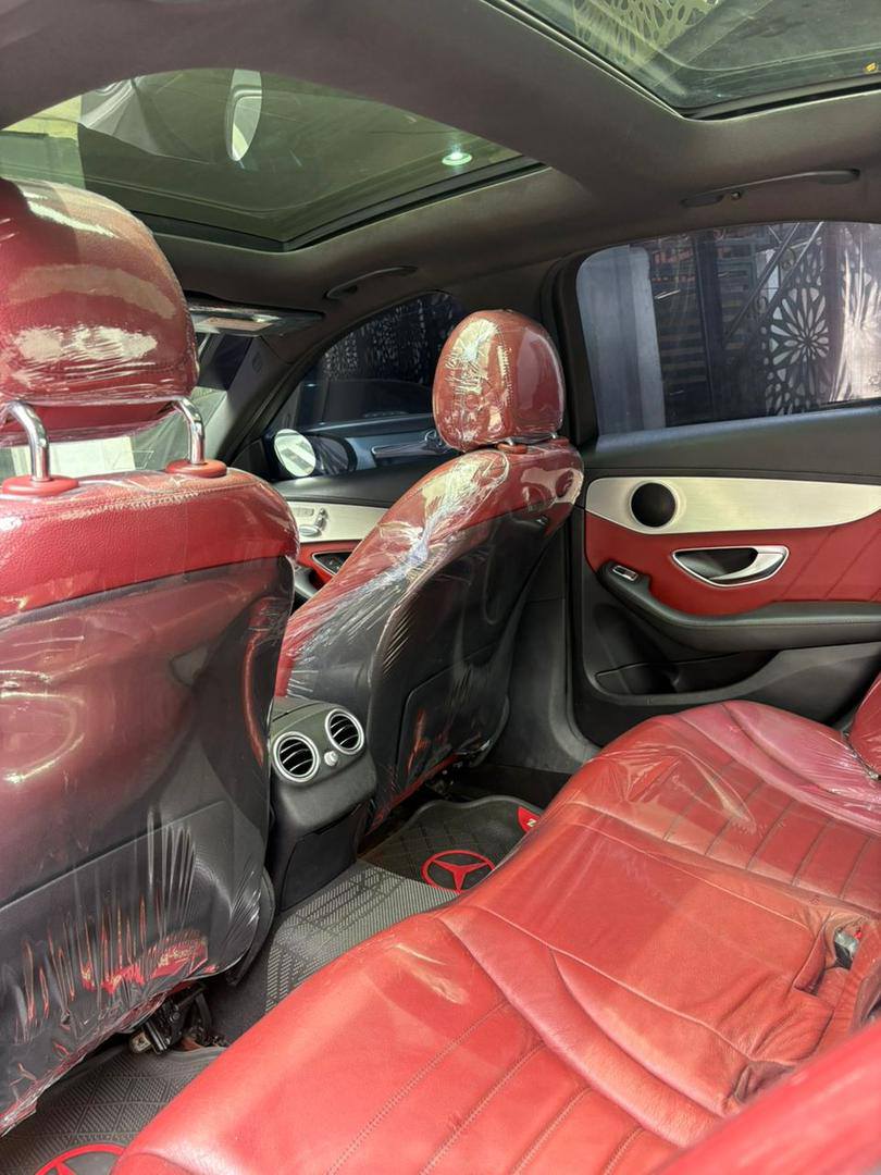 A picture of Mercedes Benz C300 015.Full option. Baked on 1st body. Absolutely