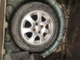 A picture of Kia Rio 2004 Neatly used Manual Gear Engine Gear and