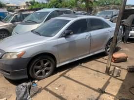 A picture of 2009 camry v6