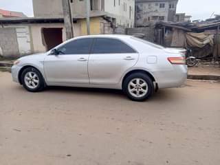 A picture of Super Clean and Sharp Toyota Camry 2009 model clean like