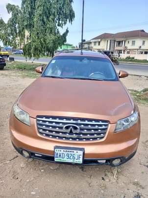 A picture of URGENT SALE Clean Reg 05 Infiniti fx35 full option navigation