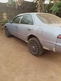 A picture of Toyota camry tiny light