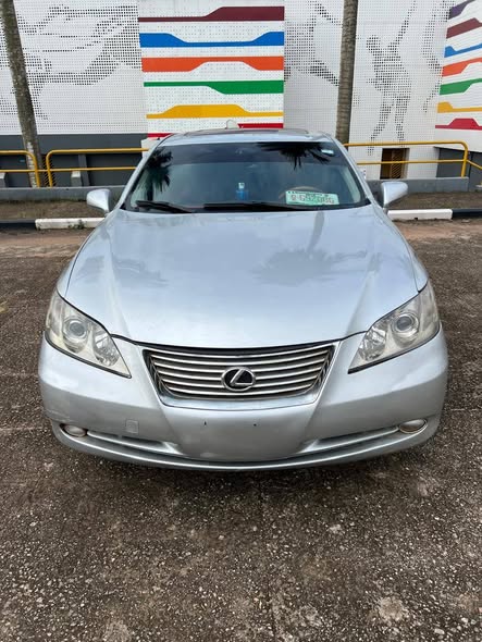 A picture of 2008 Clean Lexus ES 350