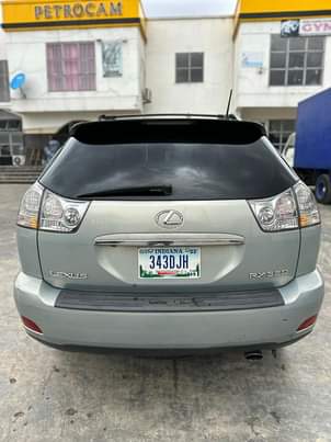 A picture of Toks Rx350 2007 08 Full option reverse camera etc Duty
