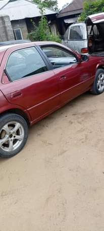 A picture of Toyota camry 08118466882