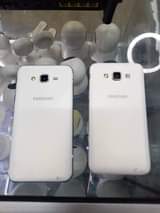 A picture of Samsung phones
