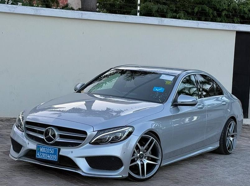 A picture of MERCEDES BENZ C CLASS 200