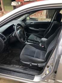 A picture of Preowned 2005 Honda Accord