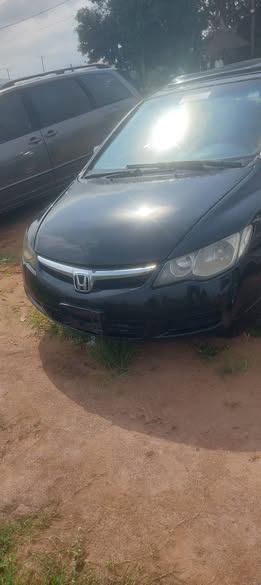 A picture of 2007 Honda civic aka High Robbot