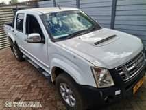 isuzu dteq