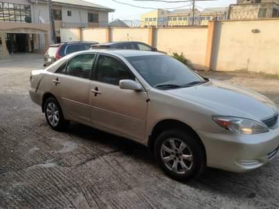 A picture of CLEAN REGISTERD TOYOTA CAMRY WITH GOOD ENGINE AND GEAR PERCENT