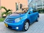 A picture of Toyota IST