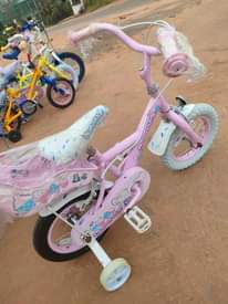 A picture of UK used kid s bikes size 12 14 16 ugx