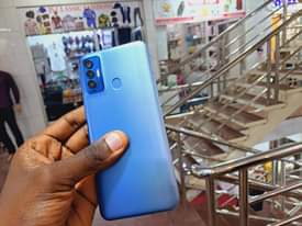 A picture of Techno Camon 18i 350k call 0704503291 0778497754