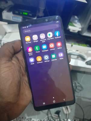 A picture of SAMSUNG GALAXY A9 DUOS
