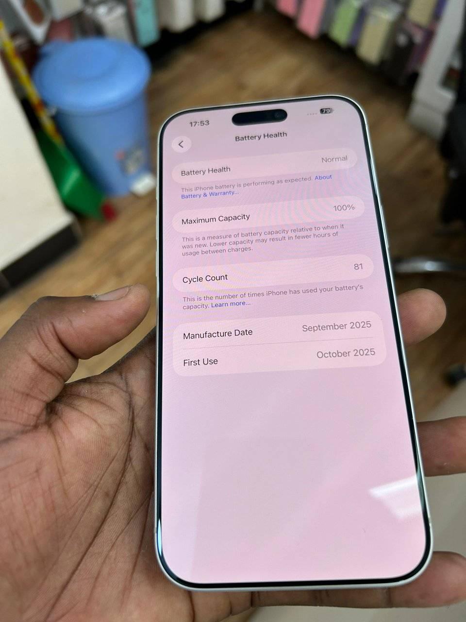 A picture of iPhone 17 PROMAX 256GB DM