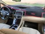 A picture of Toyota Venza 2010