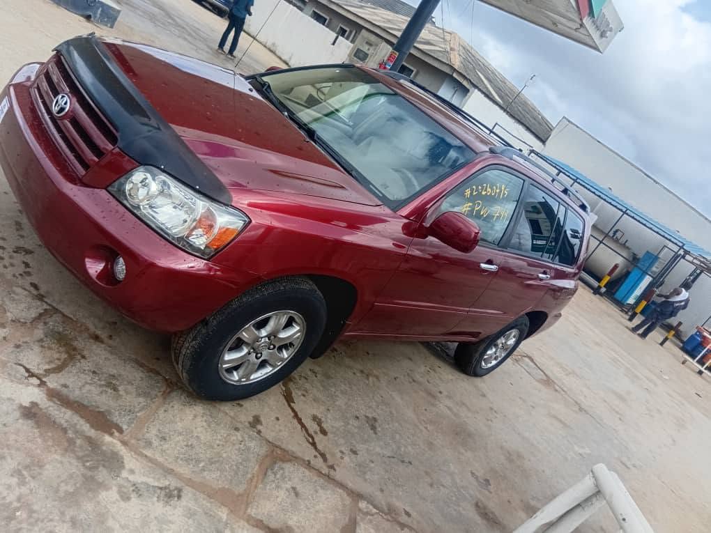 A picture of Toyota Highlander