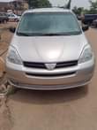 A picture of Toyota Sienna 2005 model Direct Belgium for sale Sound noiseless