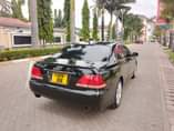 A picture of CROWN ATHLETE DUE BEI MILION 13 IPO MWANZA CM 0693743051
