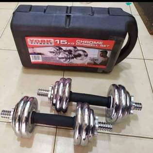 A picture of 15kgz Adjustable Dumbells