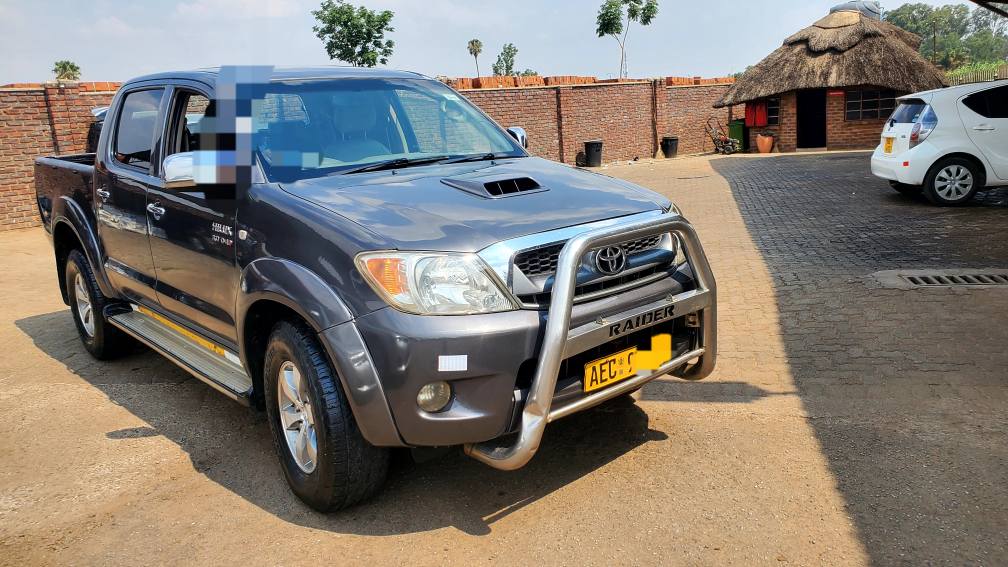 used toyota hilux