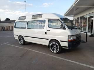used toyota hiace