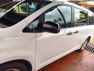 A picture of Clean 2015 Toyota Sienna Toks For Sale