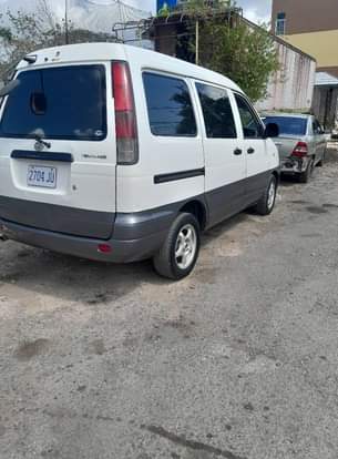 used toyota noah